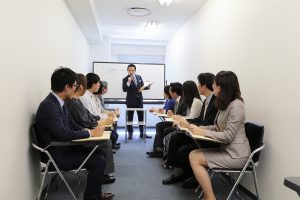 KEC外語学院の英会話トレーニング